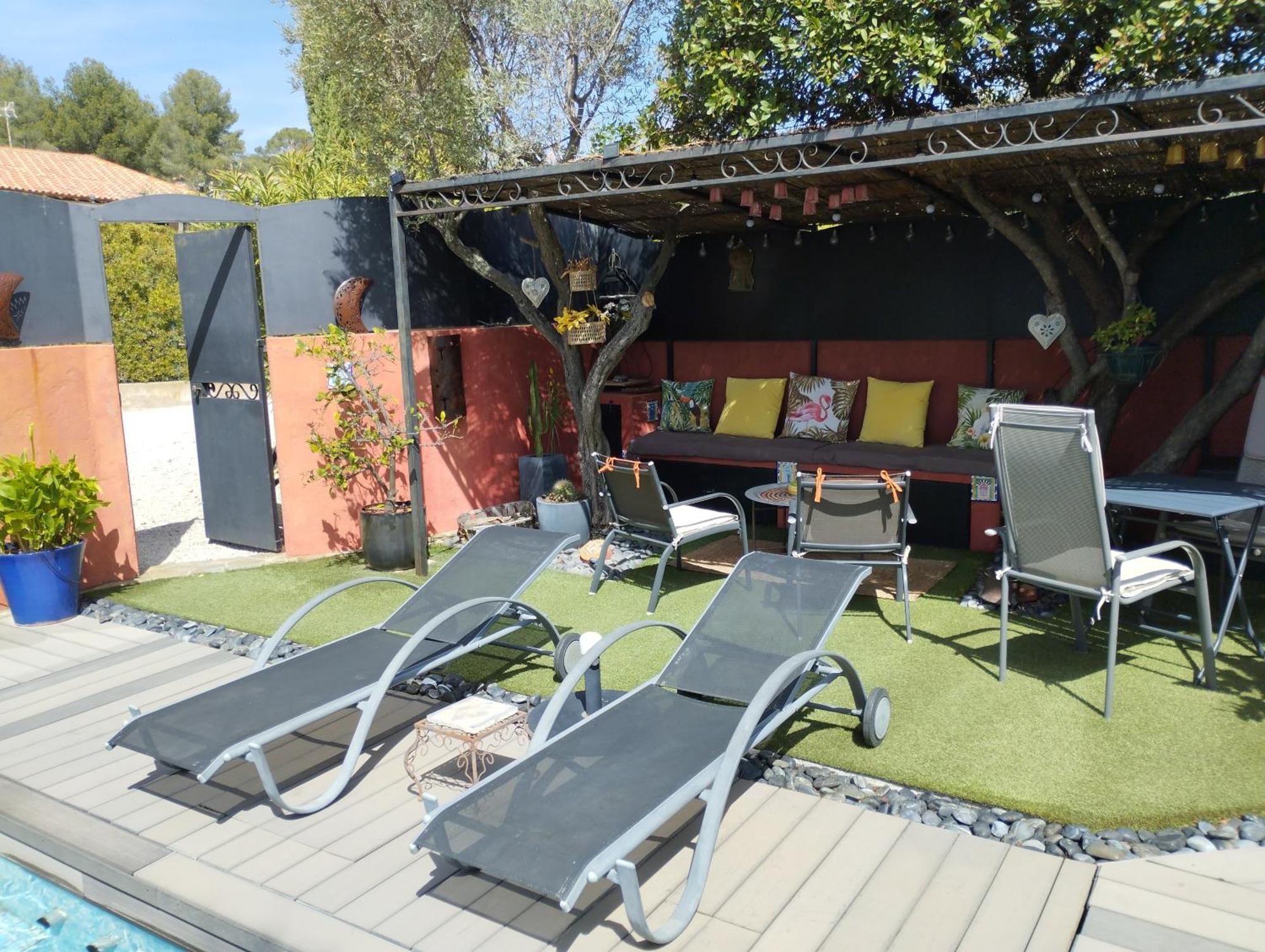 Villa Les Arbousiers La Cadiere-d'Azur Esterno foto